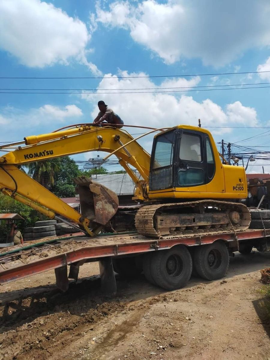 Máy móc Đào móng tại Bến Cát TPHCM